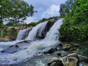 Kaigal (Dumukuru) Waterfalls
